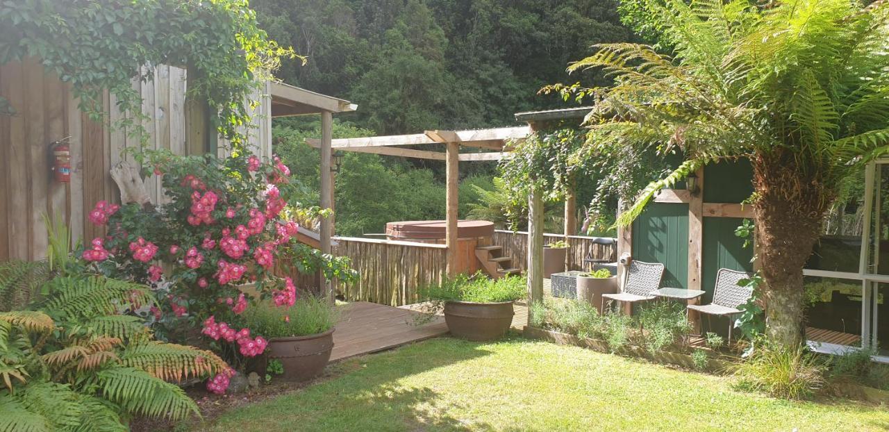 Blackfern Lodge Waimiha 外观 照片